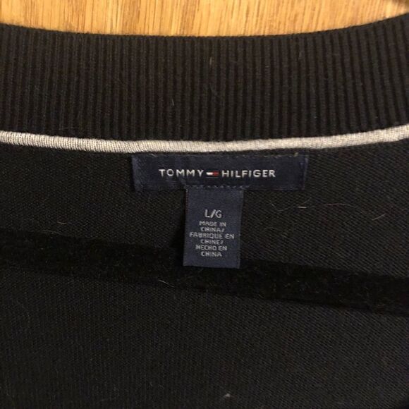 Tommy Hilfiger sweater   - Picture 4 of 4